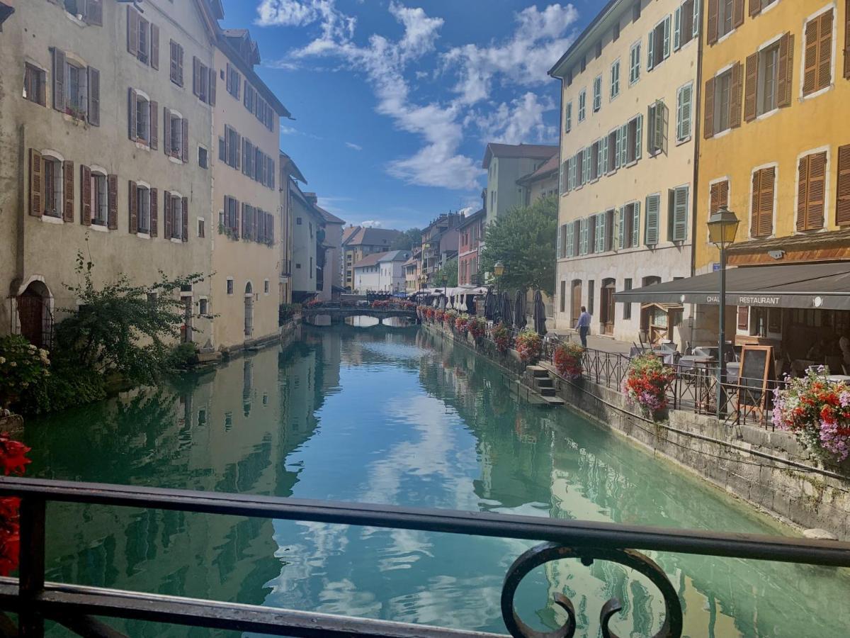 Atypique Sous Chateau Vieille Ville Annecy Exteriér fotografie